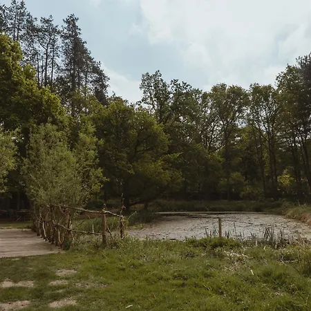 Moat Island Glamping-3